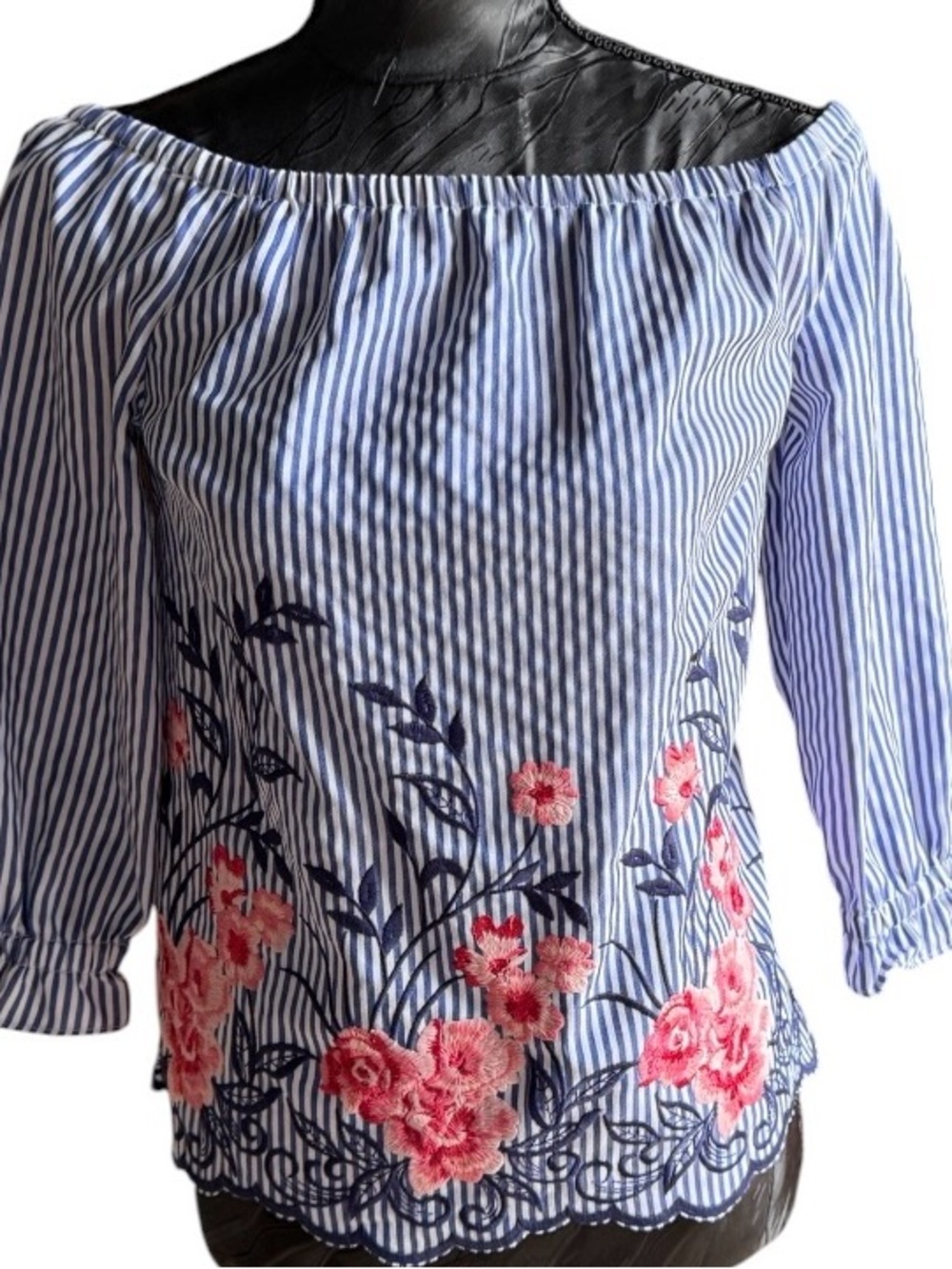 ELLE Blue White Striped Floral Embroidered Off Shoulder Top XS NWT